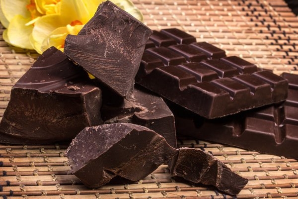 Черный шоколад, обогащенный оливковым маслом способен укрепить сердце