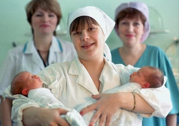 По статистике в понедельник рождается больше всего детей . А меньше всего - в субботу или воскресенье. Интересно так ли это на самом деле По статистике в понедельник рождается больше всего детей . А меньше всего - в субботу или воскресенье. Интересно так ли это на самом деле